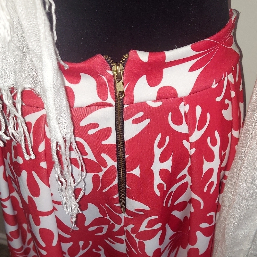 Red and White Tiered Maxi A-Line Skirt - Picture 5 of 7